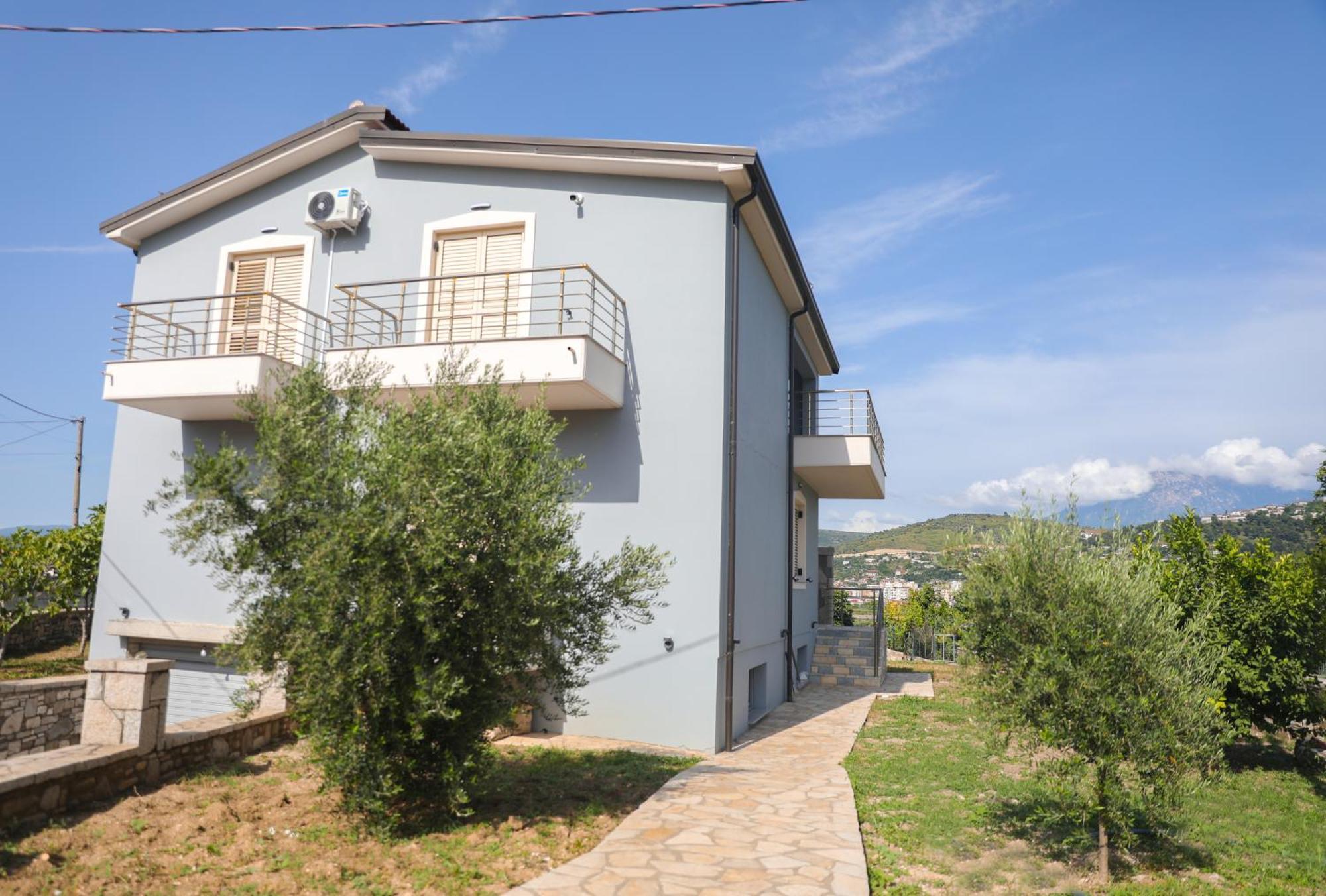 Amla'S Villa Berat Extérieur photo